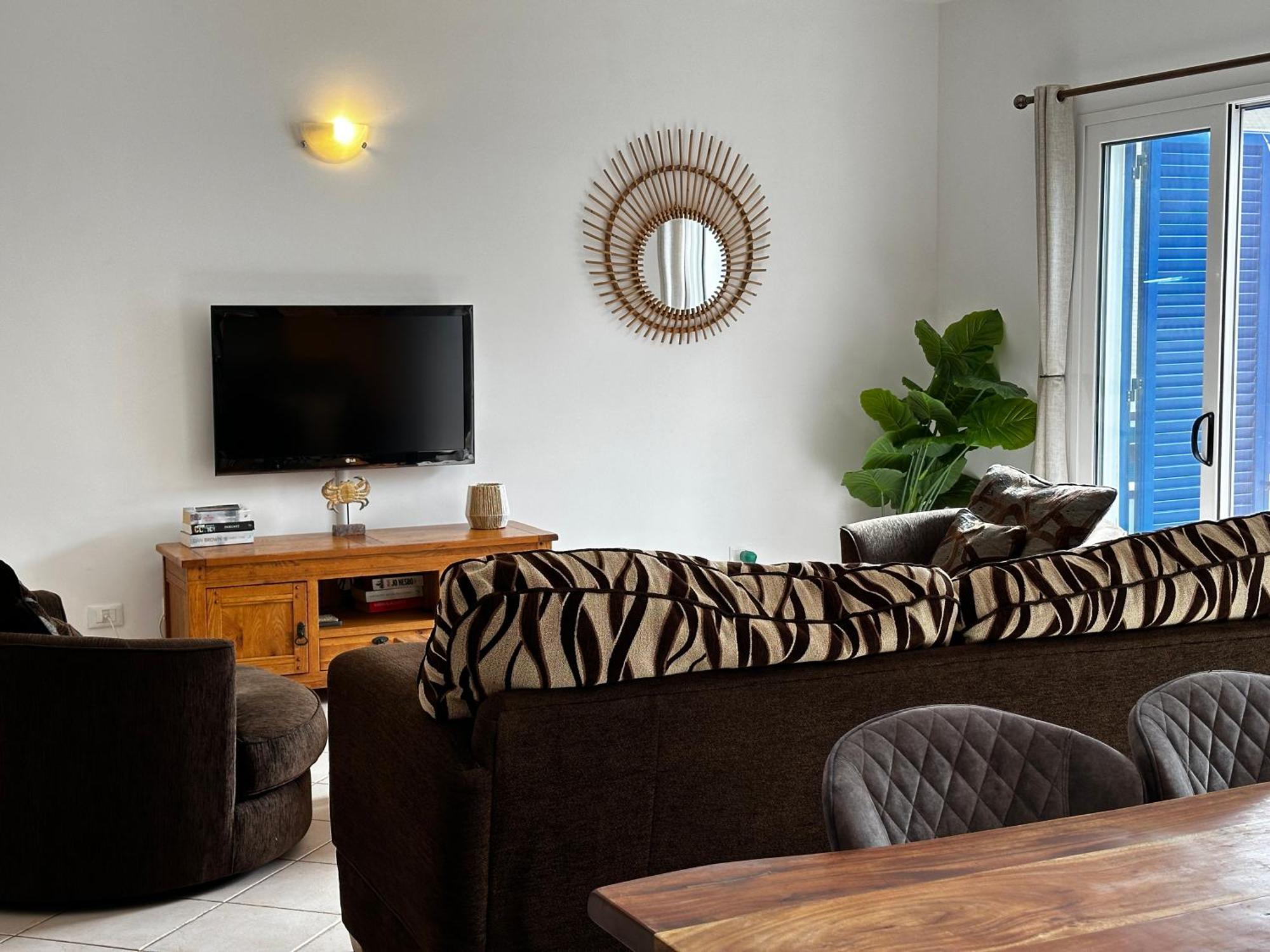 Leme Bedje Two Bedroom - By Bobbywashere Appartement *