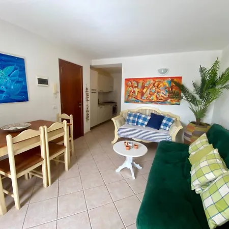 Leme Bedje Two Bedroom - By Bobbywashere Santa Maria Exterior photo