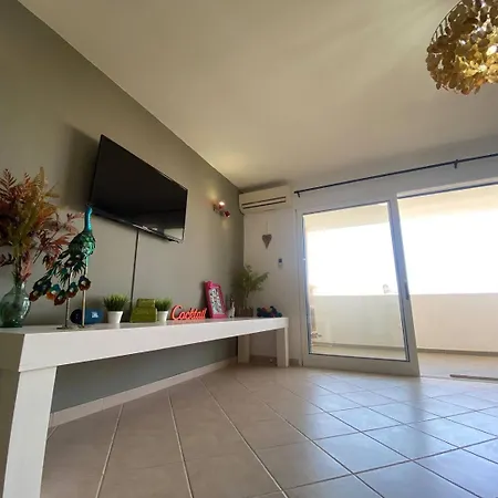 Leme Bedje Two Bedroom - By Bobbywashere Santa Maria Exterior photo