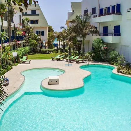 Leme Bedje Two Bedroom - By Bobbywashere Santa Maria Exterior photo