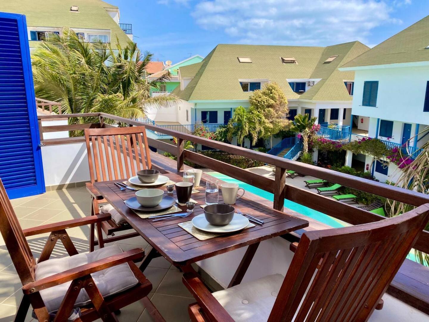 Leme Bedje Two Bedroom - By Bobbywashere *