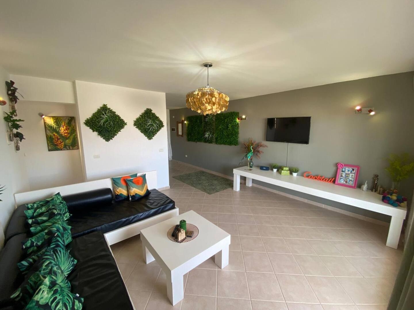 Leme Bedje Two Bedroom - By Bobbywashere Santa Maria