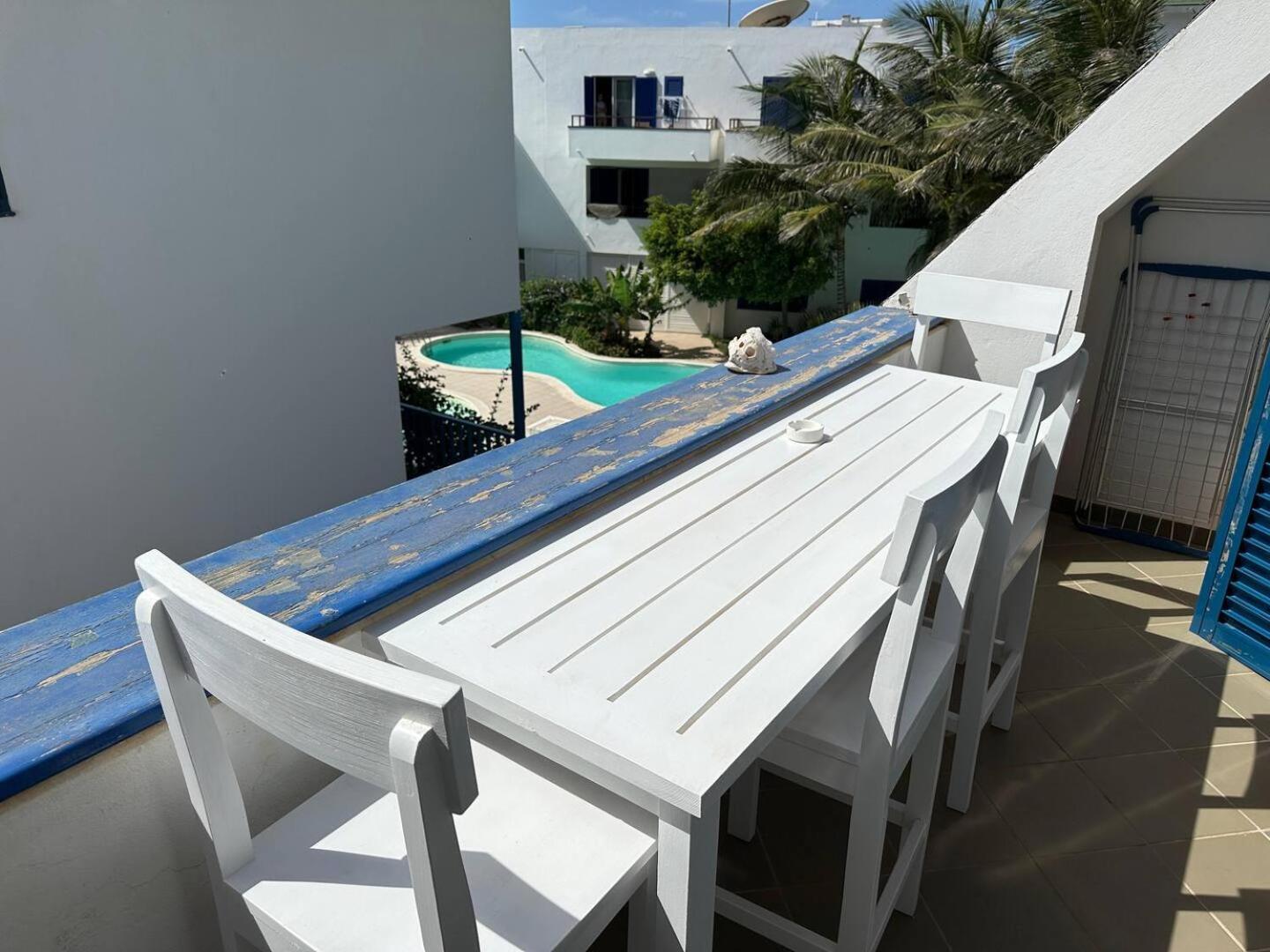 Leme Bedje Two Bedroom - By Bobbywashere Santa Maria